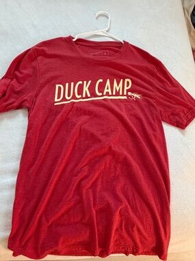 Duck Camp Red Graphic Tee - Unbranded